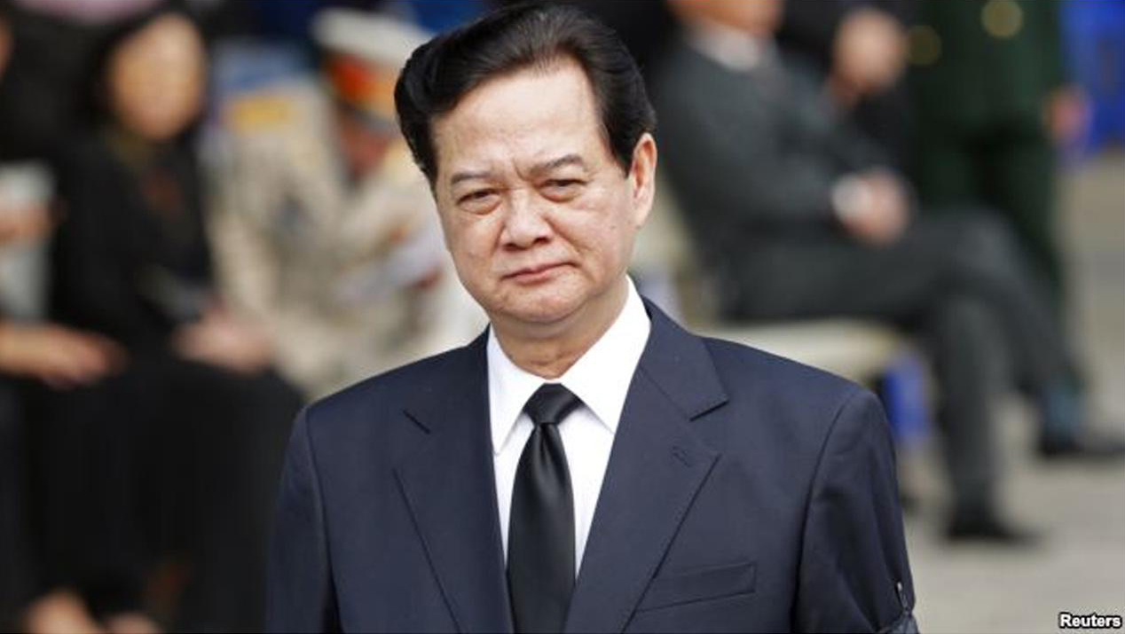 Tác giả Nhị Lê ngụ ý công kích kịch liệt ông Nguyễn Tấn Dũng.
