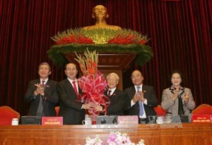 Nguyễn Phú Trọng mừng ghế Tổng Bí Thư hôm 27-01-2016