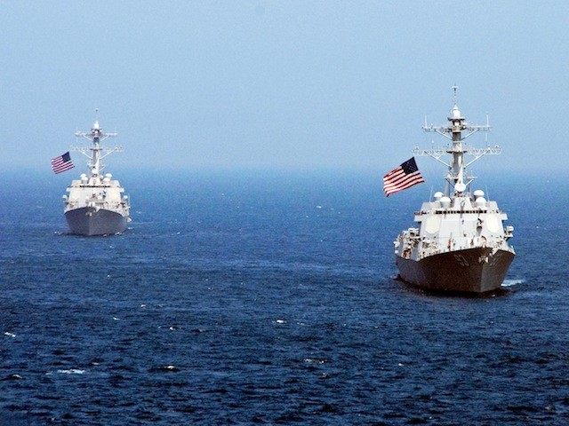 (Ảnh: John J. Mike/ US Navy via Getty Images