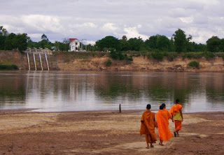 Hình 5 Trạm bơm nước Vientiane