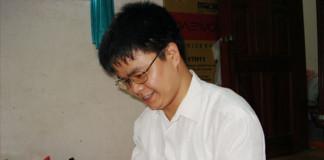 Nhà báo Nguyễn Vũ Bình