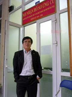 Luật sư Lê Quốc Quân tự ứng cử đại biểu quốc hội vào năm 2011. Hình: J.B Nguyễn Hữu Vinh