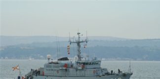 Chiếc tàu Hải quân Indonesia bắt được tàu cá Trung Quốc