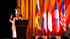 Ngoại trưởng Lào Saleumxay Kommasith phát biểu khai mạc Hội nghị các ngoại trưởng ASEAN lầnthuws 49, Vientiane, ngày 24-07-2016
