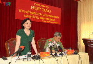 Bà Trà chủ tịch UBND tỉnh Yên Bái tại buổi họp báo 18/08/16 (Ảnh: VOV)