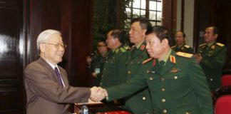 Nguyễn Phú Trọng với Hội nghị quân chính toàn quân năm 2016