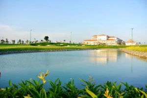 Một góc khu dinh thự thuộc sân golf trong phi trường Tân Sơn Nhất - Ảnh: Ngọc Thịnh.