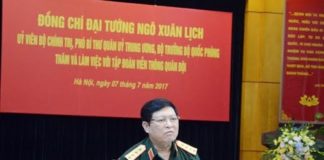 Ngô Xuân Lịch - Phó Bí Thư Quân Ủy TƯ, Bộ Trưởng Quốc Phòng - tại Viettel hôm 7/7/2017.