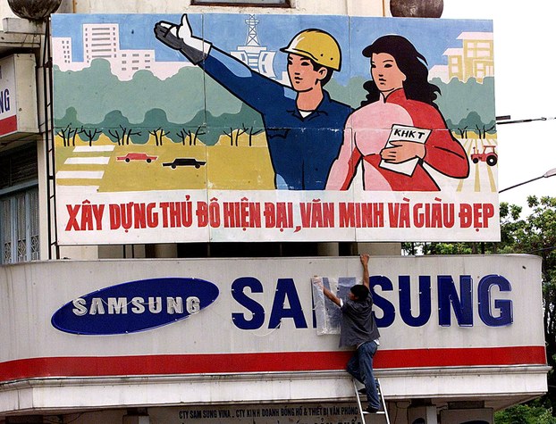 Tiến Sĩ Lê Đăng Doanh: “Đầu tư nước ngoài chiếm trên 50% tổng sản lượng công nghiệp và 71% tổng giá trị xuất khẩu. Riêng Samsung đã là 28%.