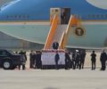 Tổng thống Hoa Kỳ Donald Trump xuống máy bay tại Đà Nẵng tham dự APEC 2017. Ảnh: congly.vn