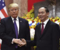 Tổng thống Donal Trump và Trần Đại Quang. Ảnh: Hoang Dinh Nam/AP