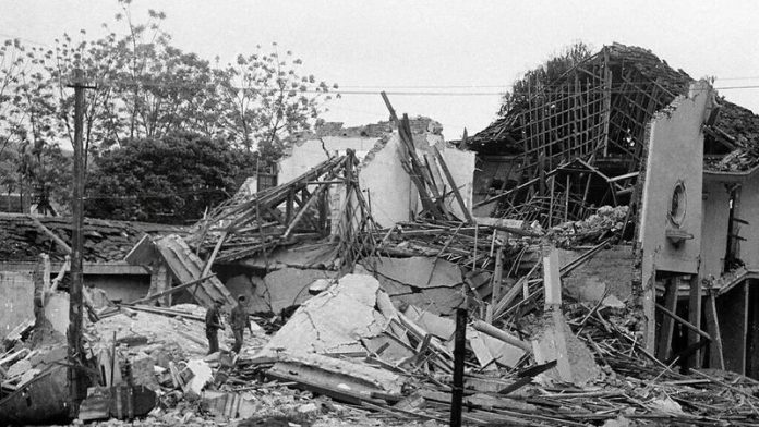 Một góc thị xã Lào Cai, Tây Bắc Việt Nam, bị tàn phá trong cuộc tấn công của Trung Quốc, tháng 2/1979. Ảnh: Flirkt